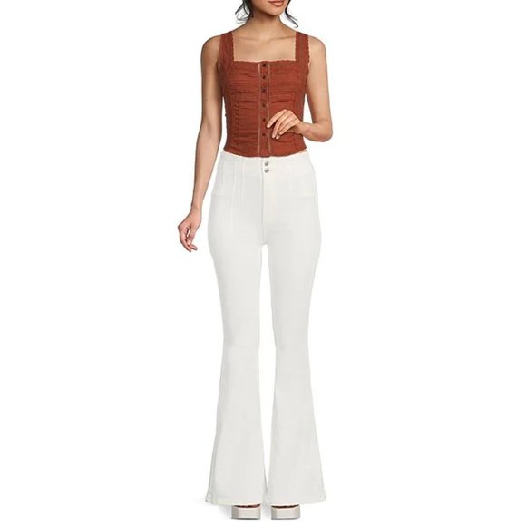 NWT $98 FREE PEOPLE Jayde White Flare Jeans (Bin 19) - Picture 2 of 7